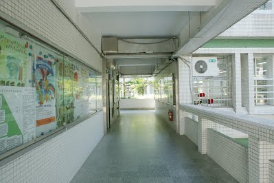 教學大樓走廊景二